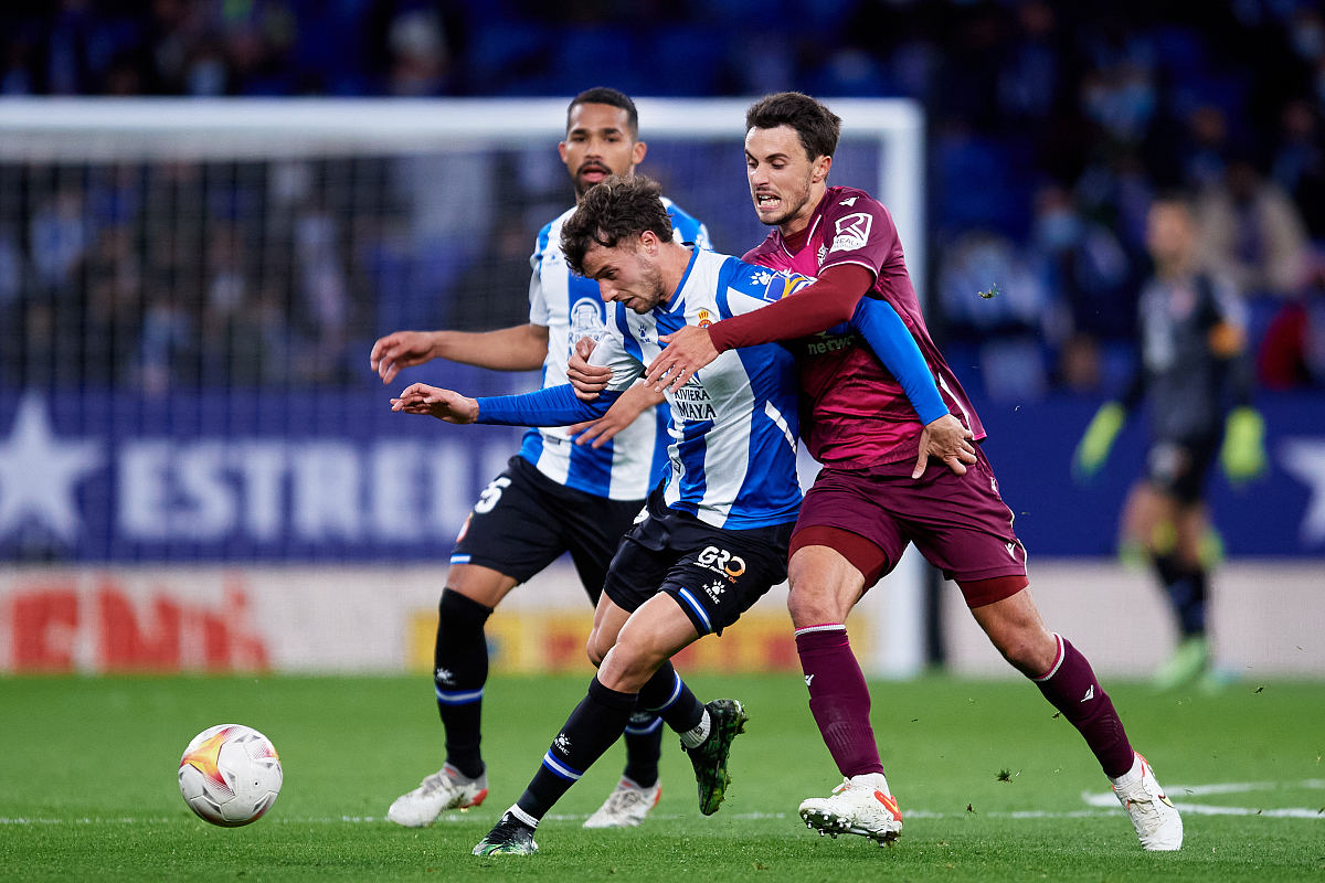 开云-关于拉齐奥迎意甲关键赛，窗口期遗憾出局，媒体盛赞，资深球员宣示担当的信息